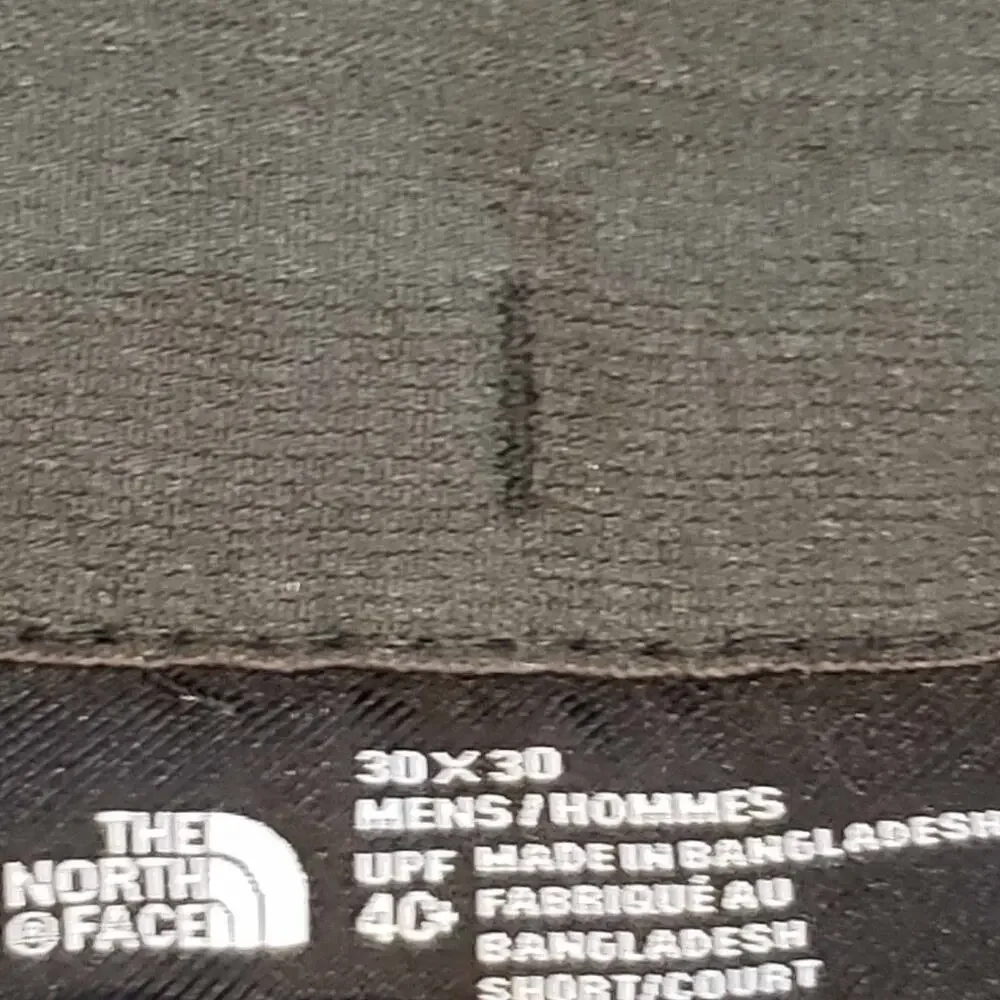 The North Face Mens Pants Gray Straight Leg Flat Front Size 30x30 40 UPF